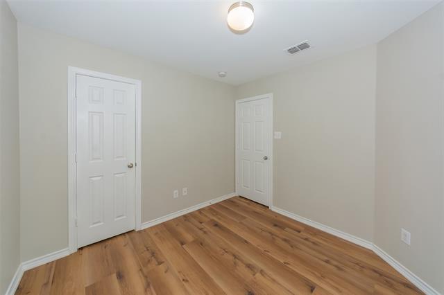 Building Photo - 2729 Adams Fall Ln