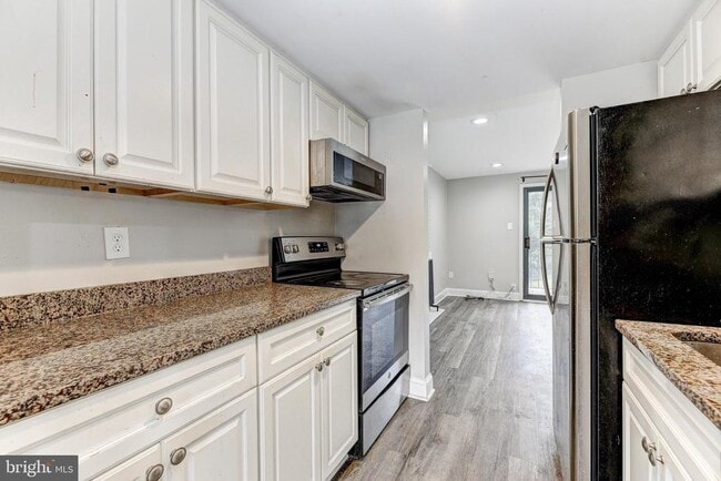Building Photo - 6559 Frietchie Row