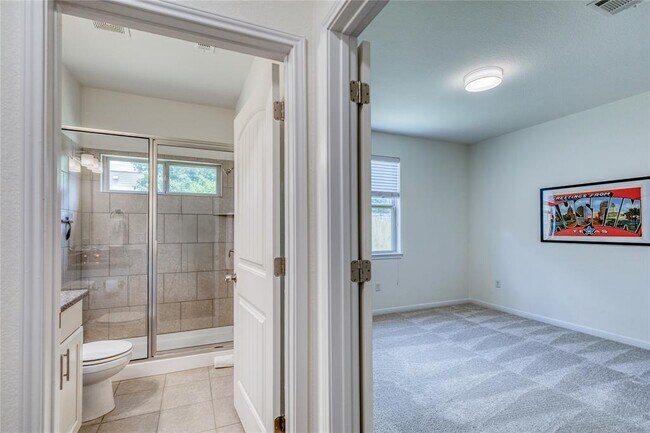 Building Photo - 5817 Loblolly Ln