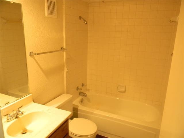 Building Photo - 1069 Westcliff Ave