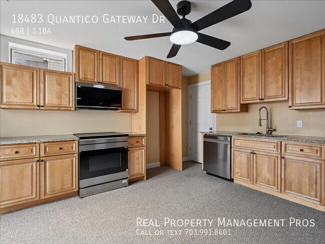 Building Photo - 18483 Quantico Gateway Dr