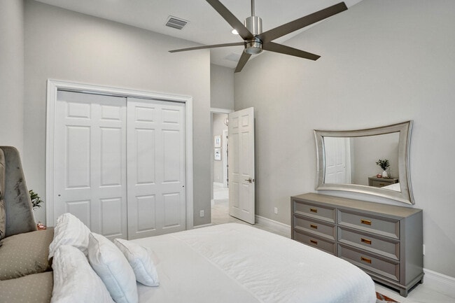 Building Photo - 9052 Chauvet Wy