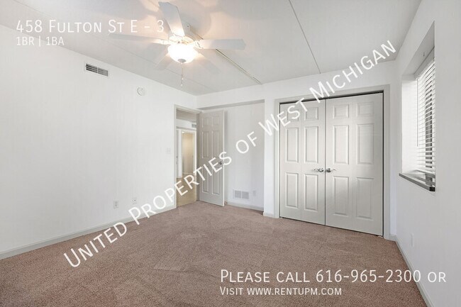Building Photo - 458 Fulton St E