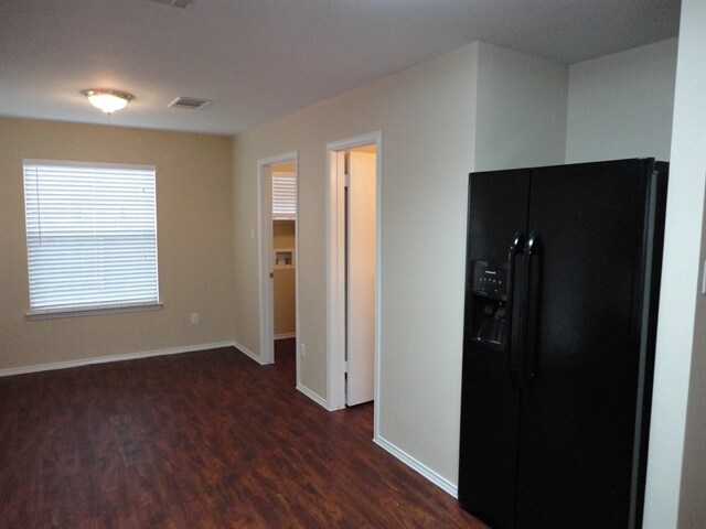 Building Photo - 610 Carole Cv