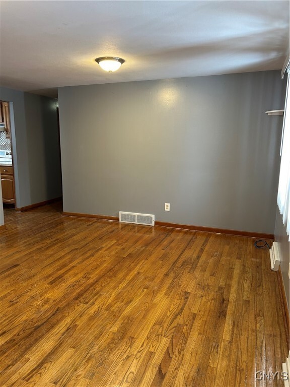 Building Photo - 415 Hazelhurst Ave