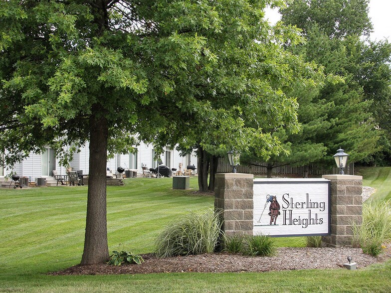 Sterling Heights Apartments 1400 Britain Way Saint Charles MO 63304