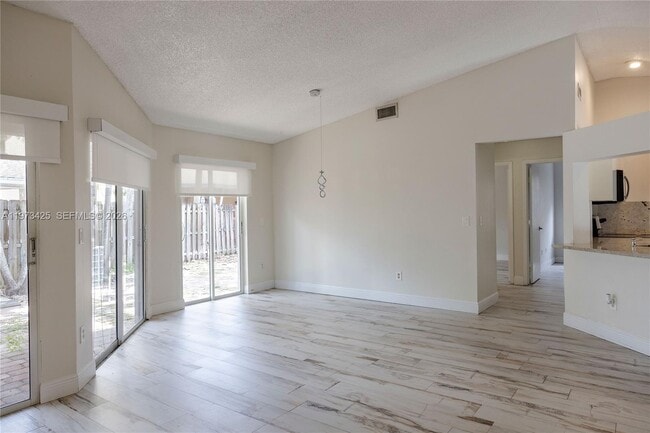 Building Photo - 10121 NW 51st Ln