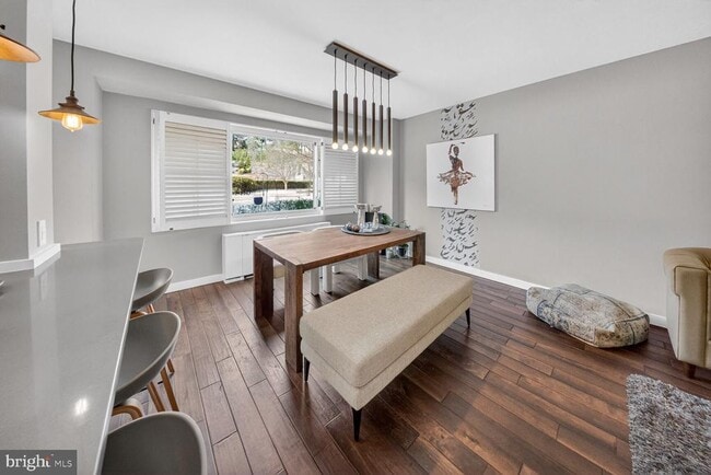 Building Photo - 4201 Cathedral Ave NW