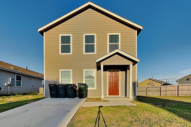 Building Photo - 8182 Nube Medina