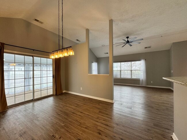 Building Photo - 4228 Hampton Ridge