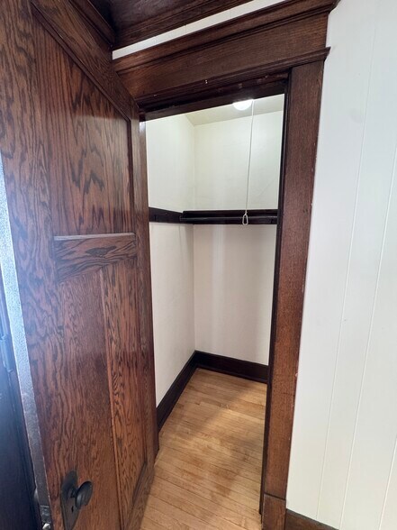 Building Photo - 2990 S Wentworth Ave