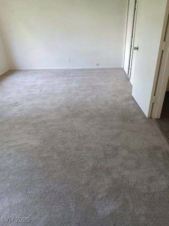 Building Photo - 301 Lance Ave