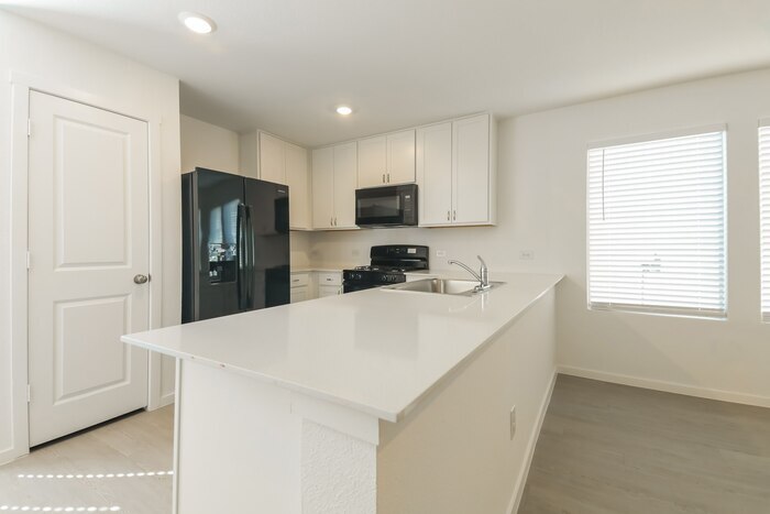 Building Photo - 241 Bable Run Dr