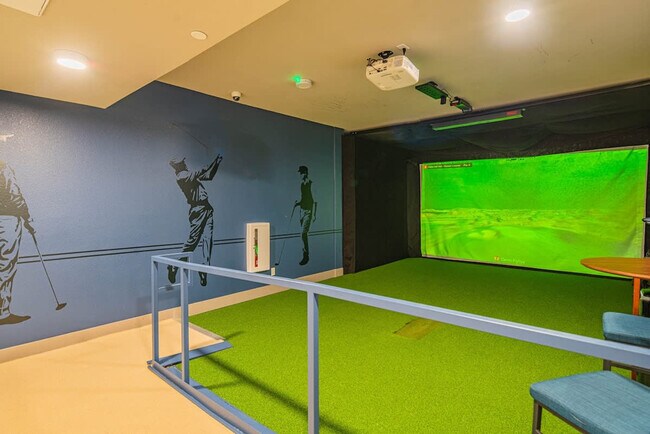 Building Photo - 15501 N Dial Blvd