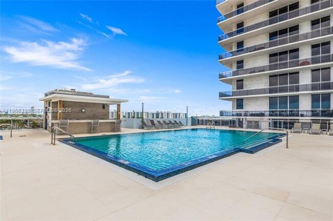 Building Photo - 7901 Hispanola Ave