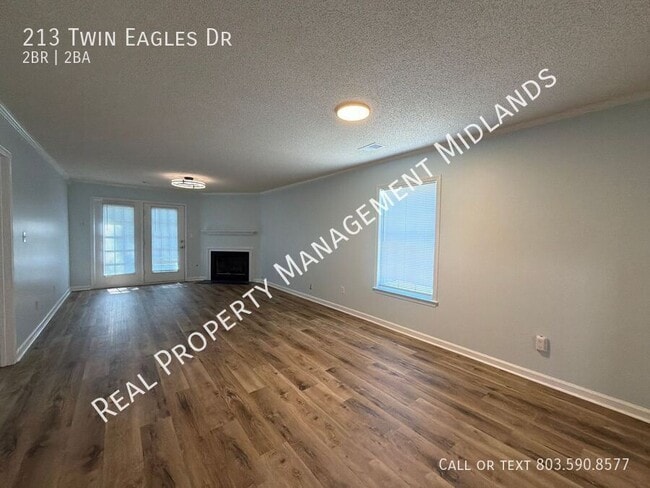Building Photo - 213 Twin Eagles Dr