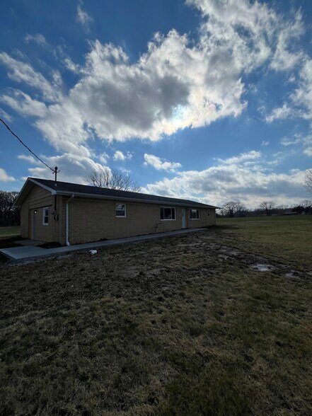 Building Photo - 4533 US Highway 52 W