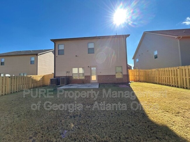 Building Photo - 156 Sunland Blvd