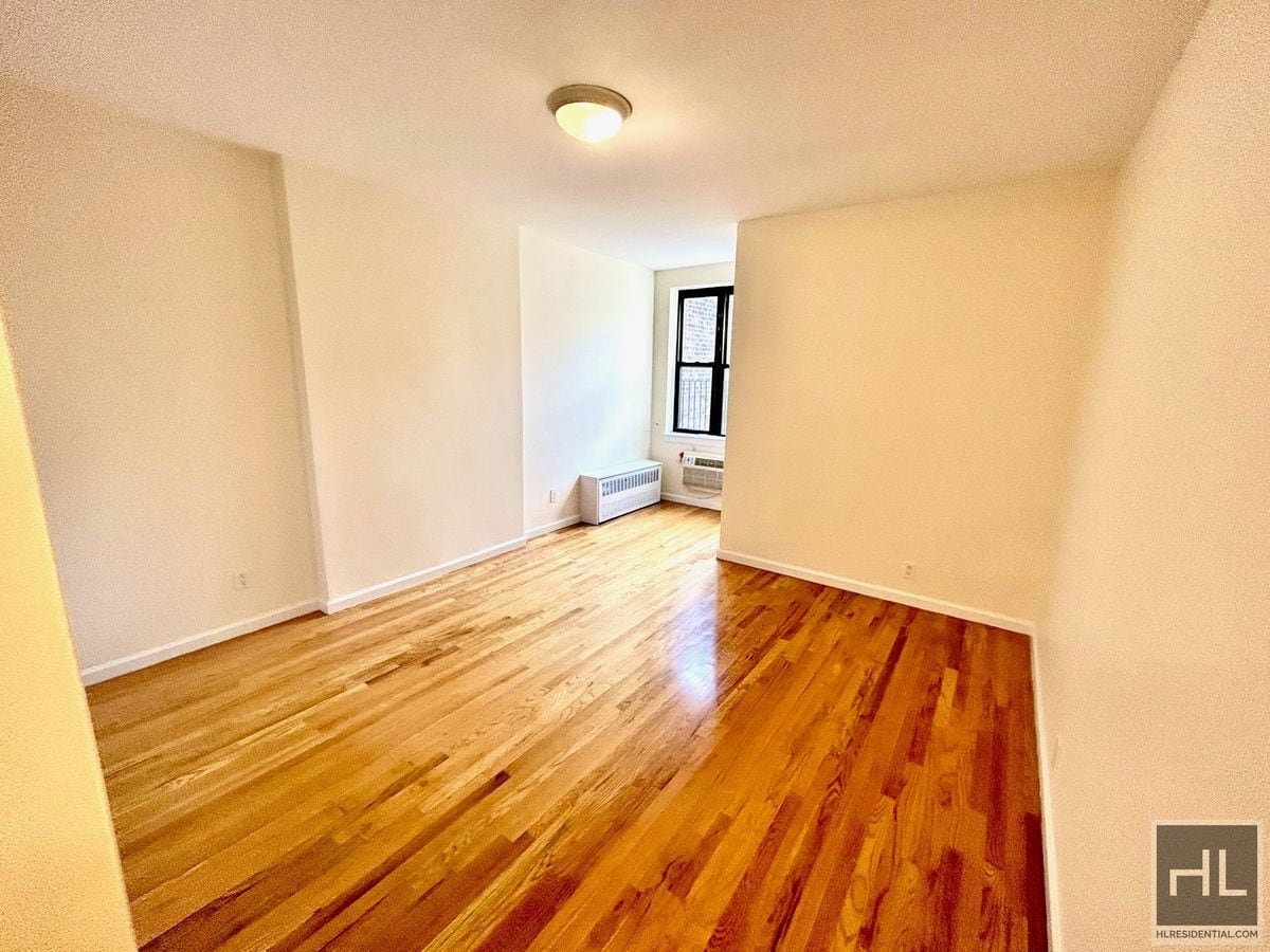 Building Photo - East 91st Street