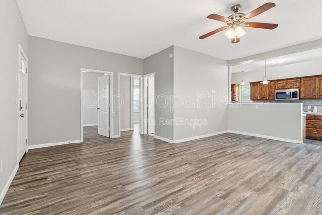 Building Photo - 9140 Sailfish Dr