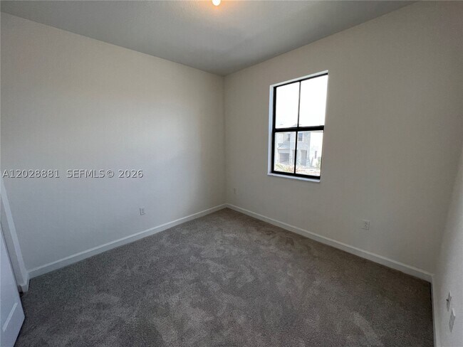 Building Photo - 23464 SW 129th Ave