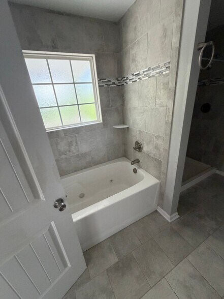 Building Photo - 516 Shenandoah St