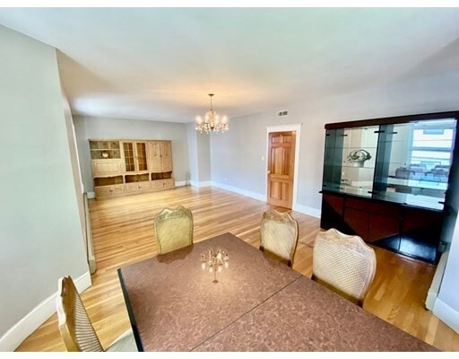 Building Photo - 208 Rawson Rd