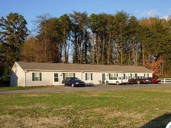 Building Photo - Tillman & Lakeside Apartments