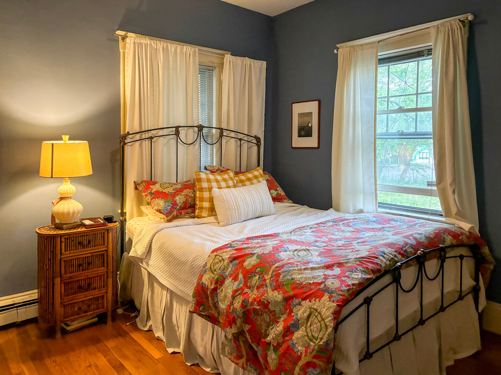 Bedroom 1 - 7 Austin Park