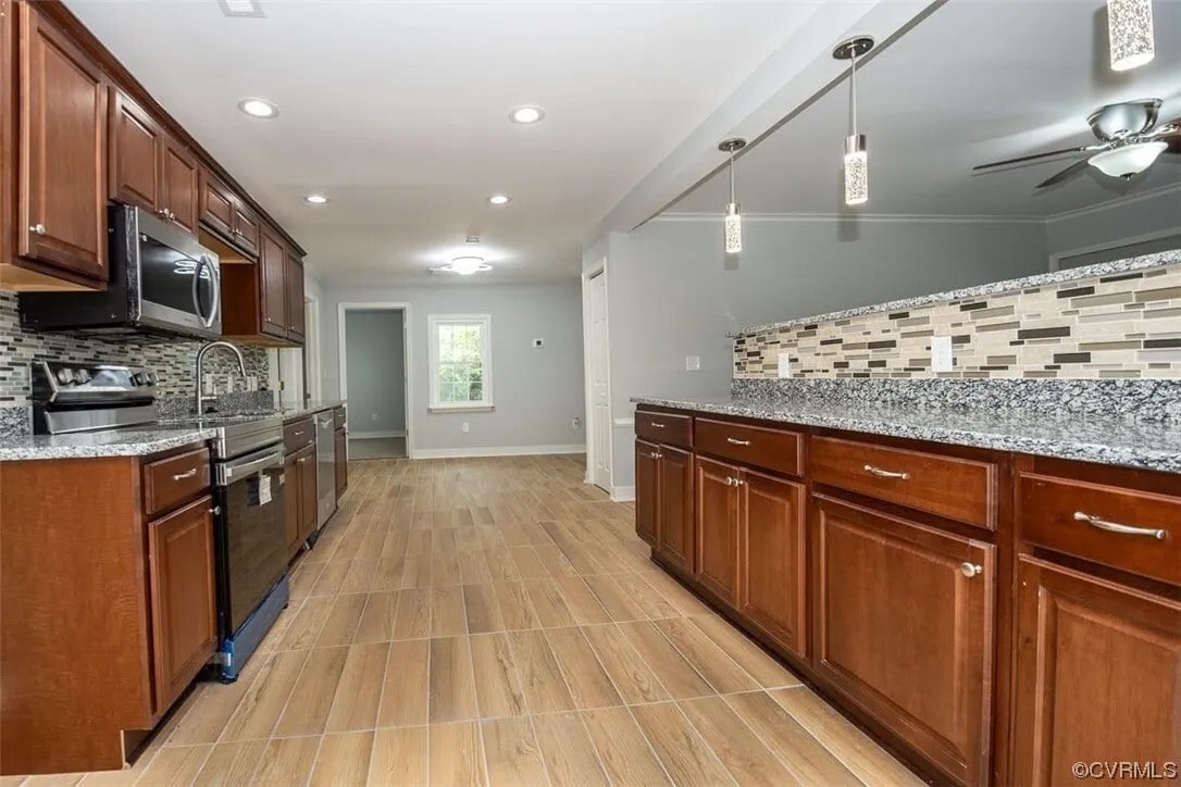 Building Photo - 10539 Greenwood Rd