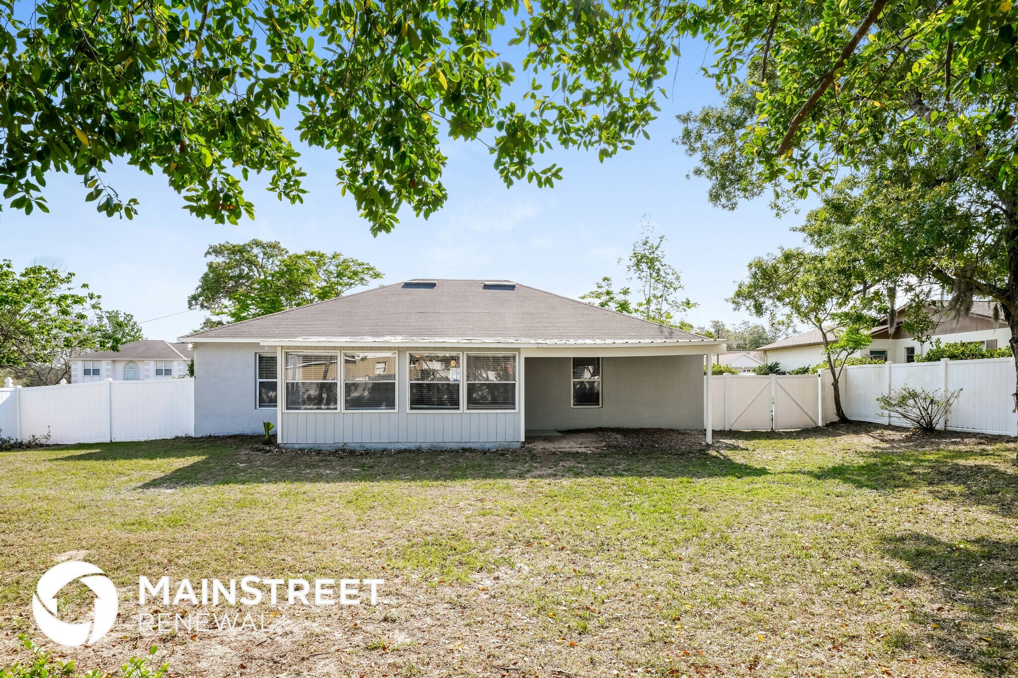 Building Photo - 2079 De Carlo Ave