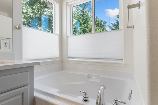 Building Photo - 3671 Wild Rose Loop