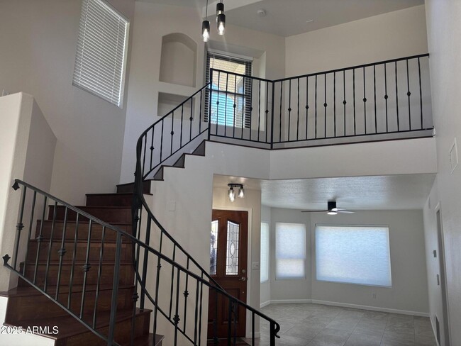 Building Photo - 6756 W Morrow Dr