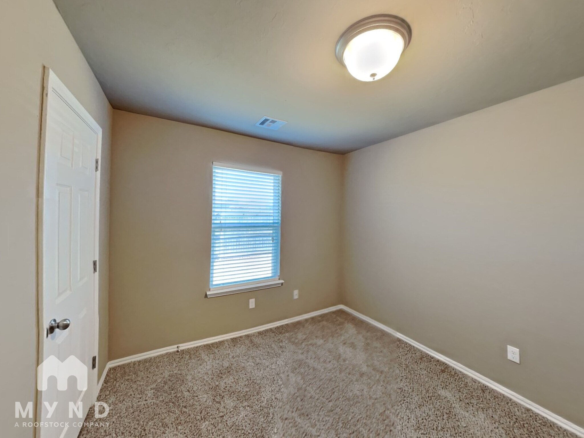 Building Photo - 3412 SE 95th St