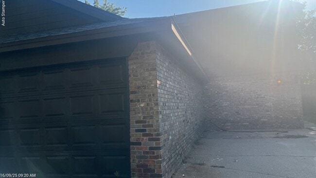 Building Photo - 1419 Palmnold Cir W