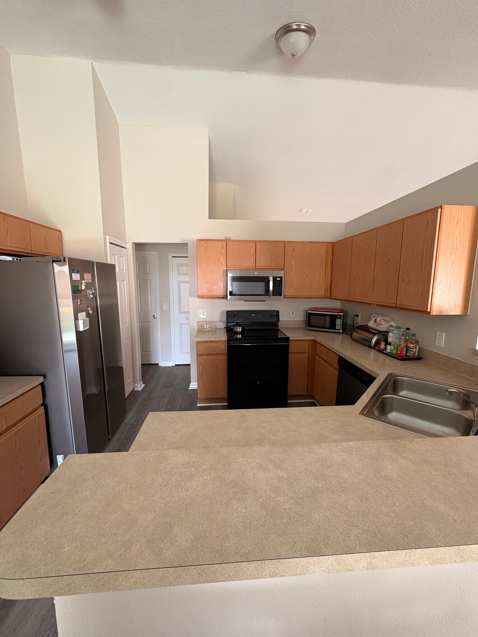 Common Area Kitchen - 1593 Eagle Ave NW