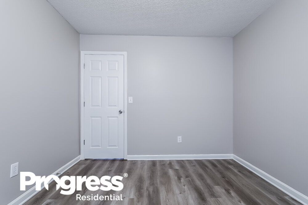 Building Photo - 2794 Regent Walk Dr