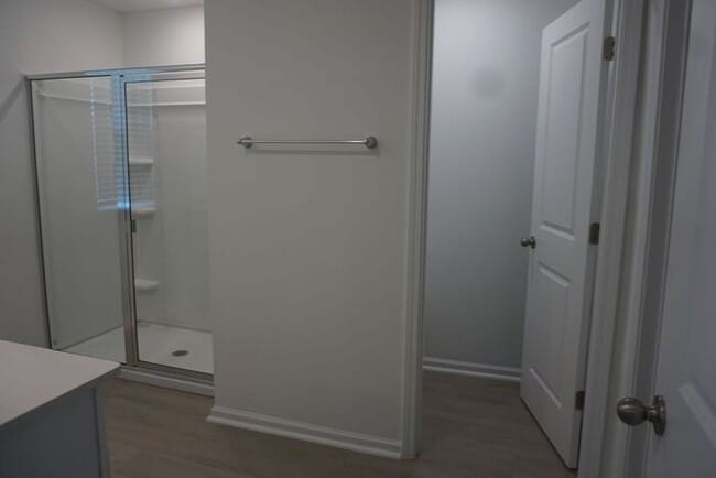 Building Photo - Newly Built 3 Bedroom 2.5 Bathroom Home wi...