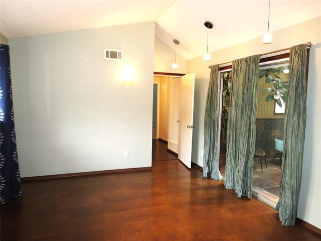 Building Photo - 10505 Swallow Ln