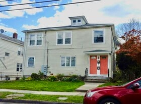 Building Photo - 43 Cowles St