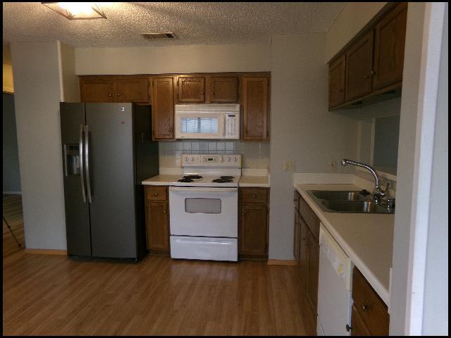 Building Photo - 1801 Mesquite Cir