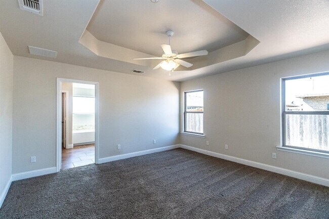Building Photo - Beautiful open 4/2/2 in Frenship School Di...