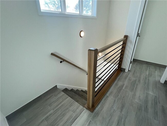 Building Photo - 4500 Kings Lake Dr NE