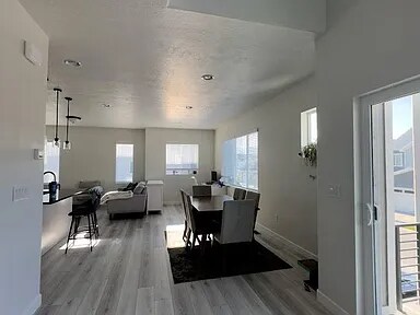 Building Photo - 15113 Halter Wy