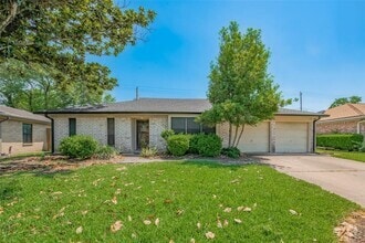 Building Photo - 9922 Carlow Ln