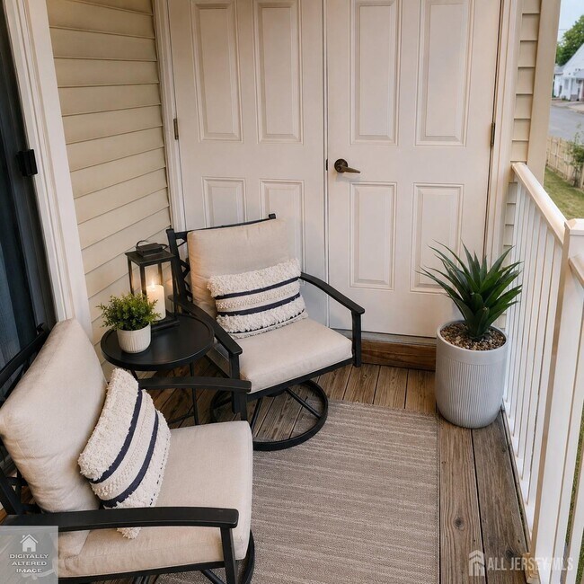 Building Photo - 1325 Fernwood Ct