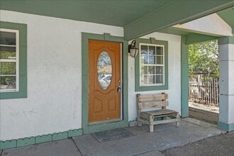 Building Photo - Beautiful large home for Rent