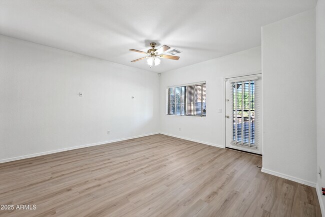 Building Photo - 3737 N 141st Dr