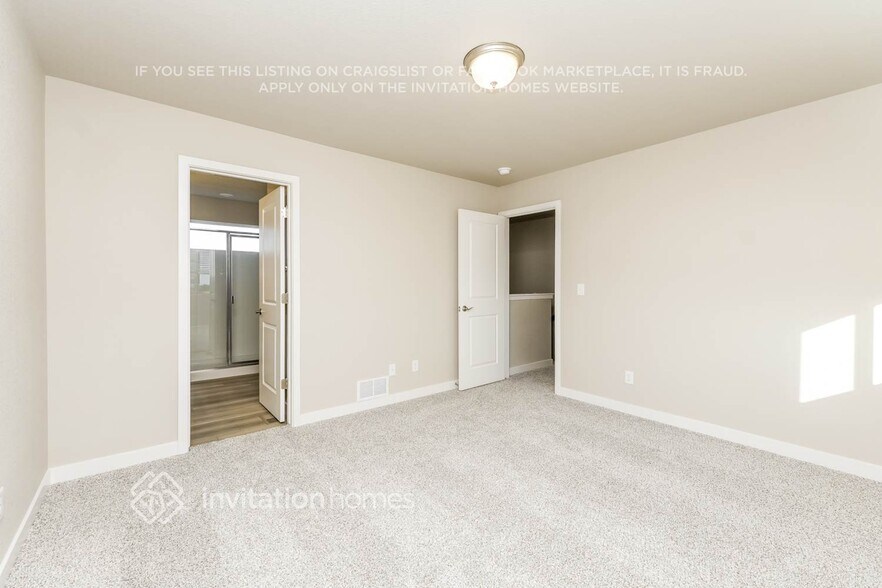 Building Photo - 11827 Mission Peak Pl