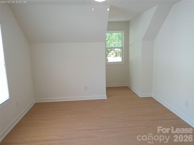 Building Photo - 12716 Cross Dale Dr